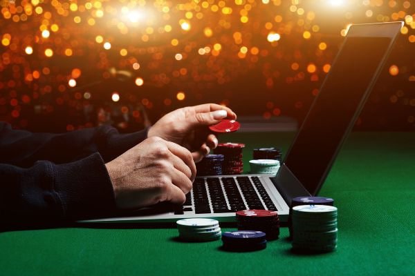 Antarmuka platform builderman menampilkan opsi pembayaran dan pasar La Liga